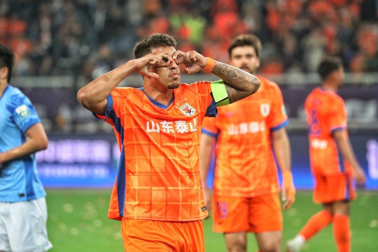 1xbet体育网页版-山东泰山成为本场最大亮点，欧洲杯瞬间破防，碾压的简单介绍