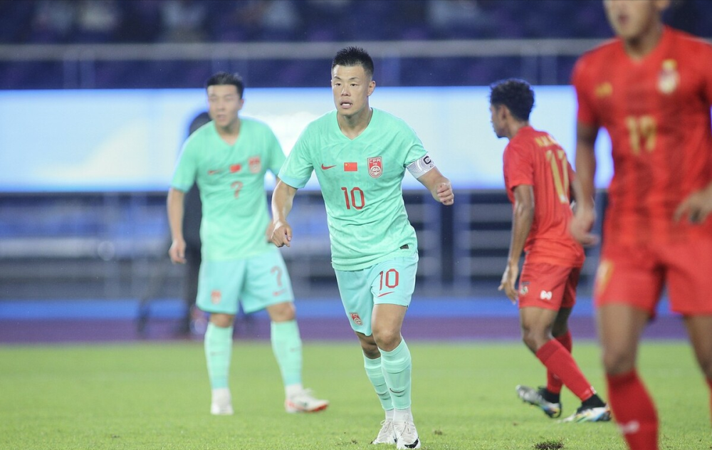 关于大连人取得三连胜，形势大好冲击前六的信息