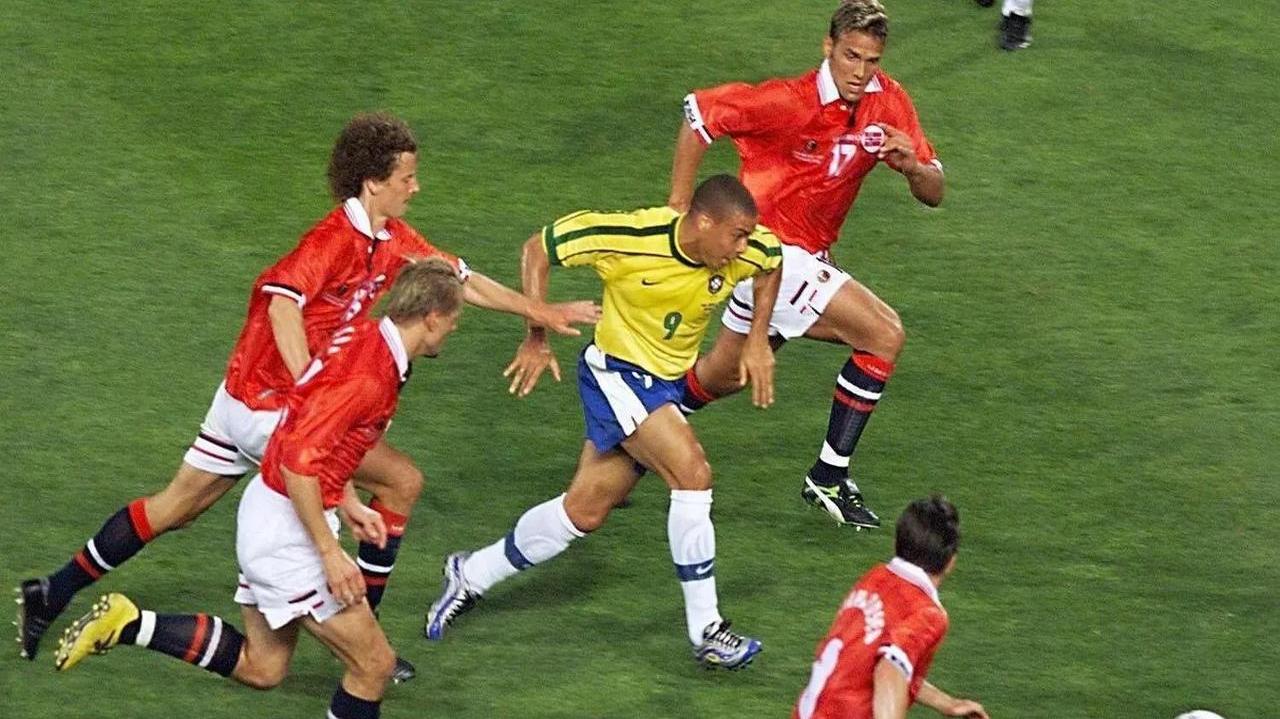 1xbet体育新闻-挪威队在比赛中豪取三分，实力抢眼