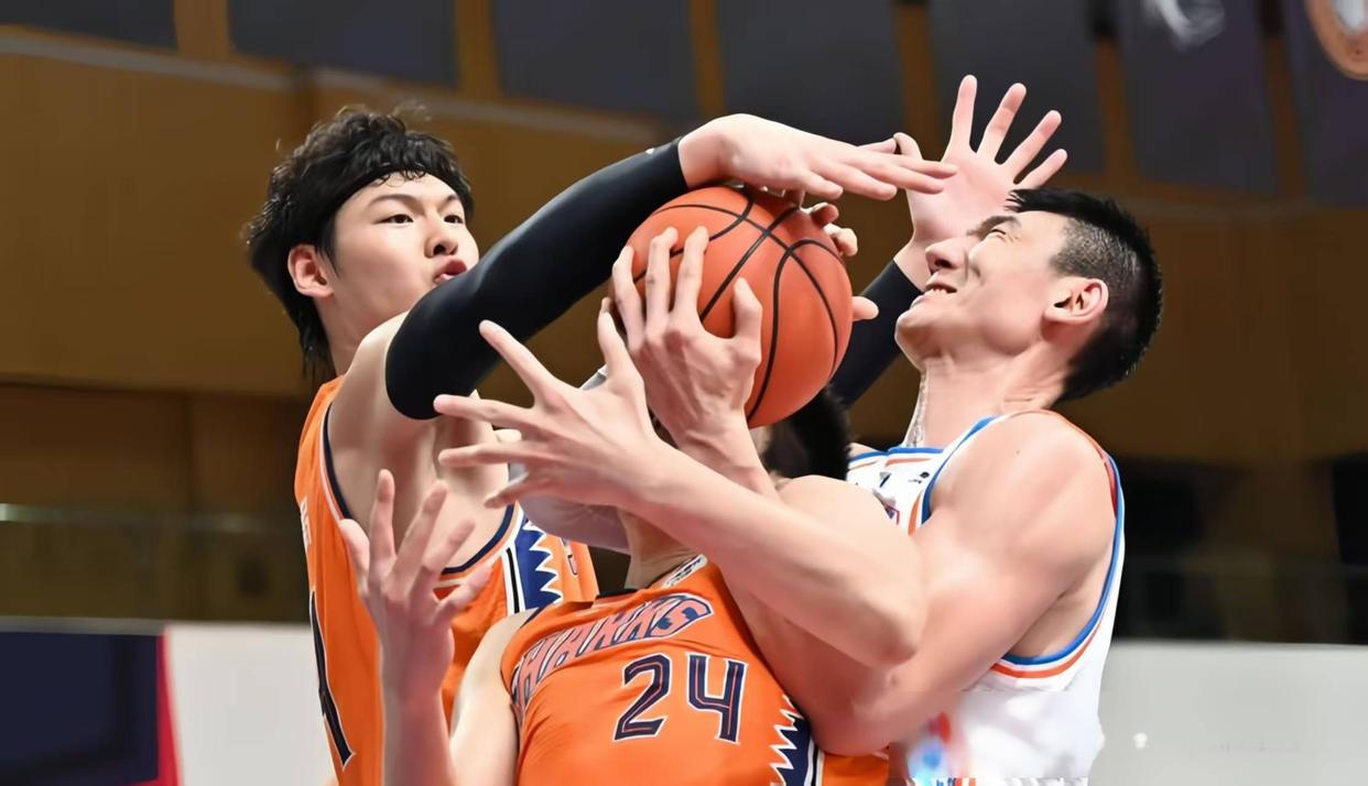 主力伤病成隐患，球队备战受影响的简单介绍