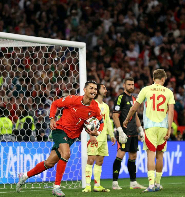 西班牙队在欧国联比赛中表现抢眼