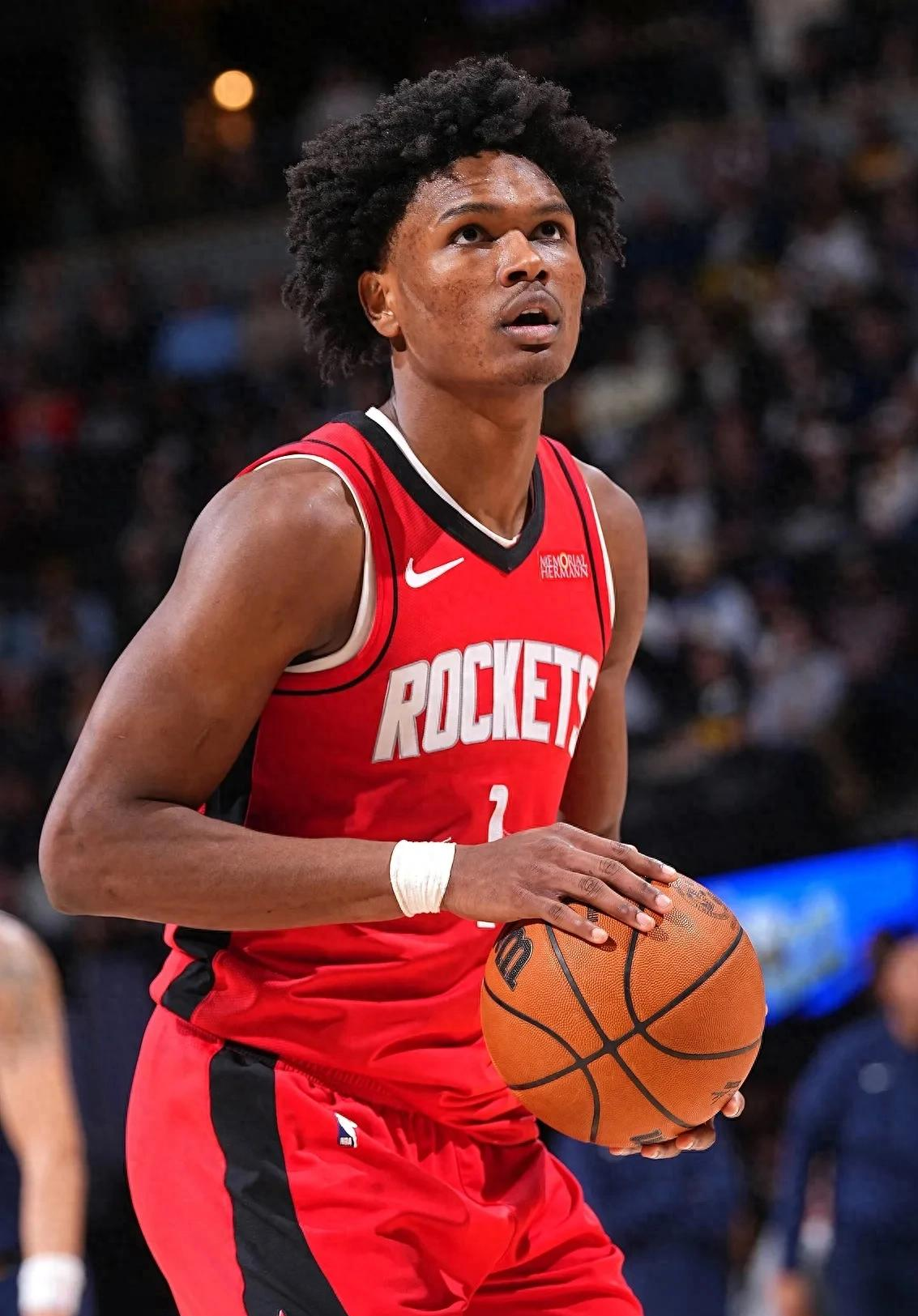 1xbet体育培训-NBA选秀大会推迟举办，球迷期待看到顶尖新星的简单介绍