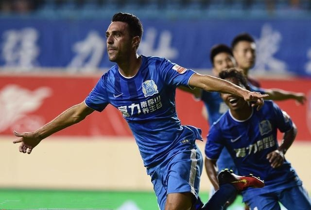 包含河南建业马林：球队目标亚冠名额，蓄势待发的词条