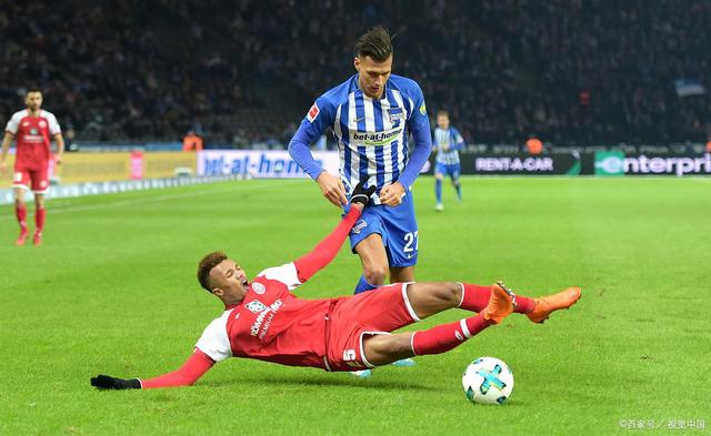 包含柏林赫塔遭遇两连败，险情不可估量的词条