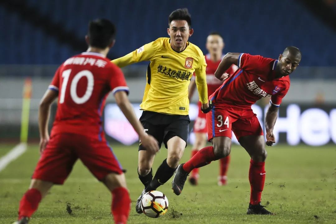 1xbet体育入口-广州恒大主场战平重庆斯威，未能取胜的简单介绍