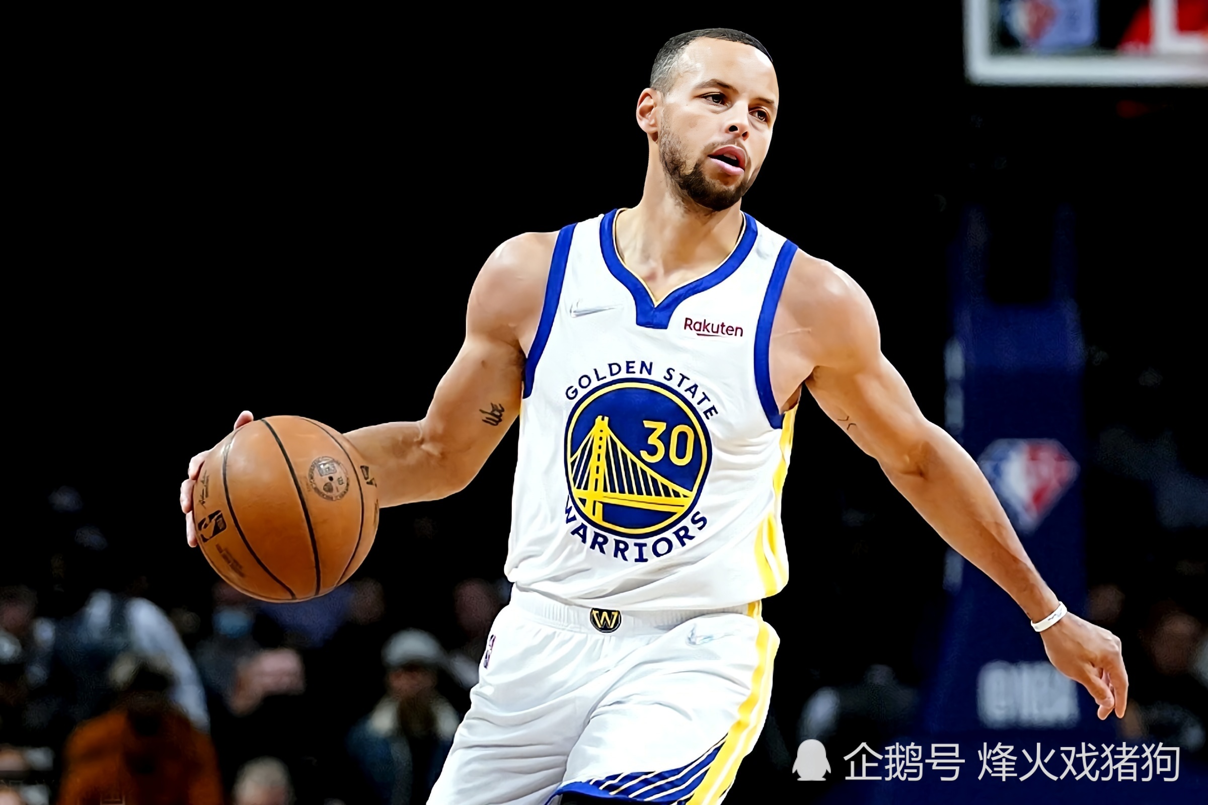 佛罗伦萨后防曝弱点，球队防守需加强