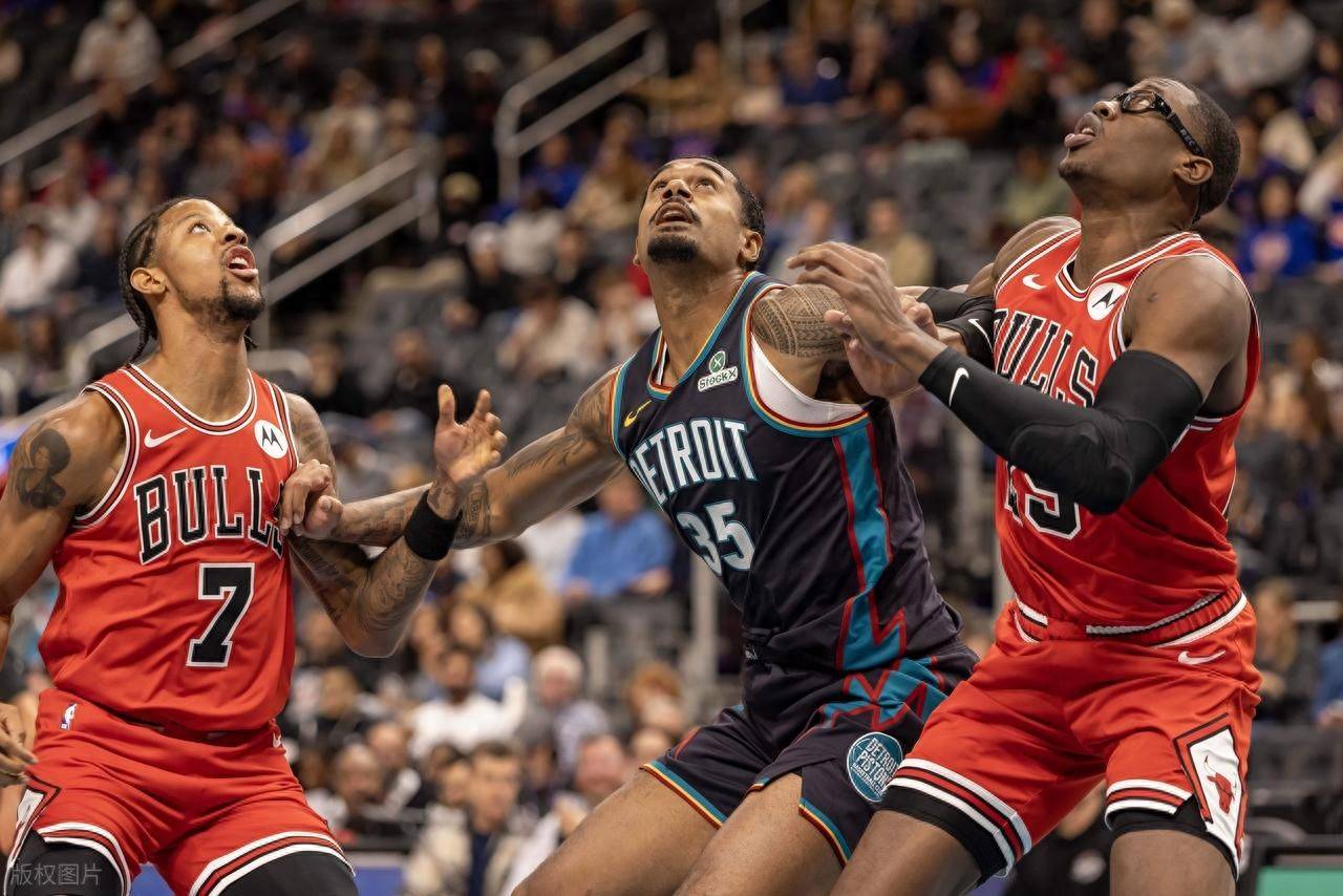 1xbet体育官网登录网址-尼克斯惨败热火，球队进攻低迷